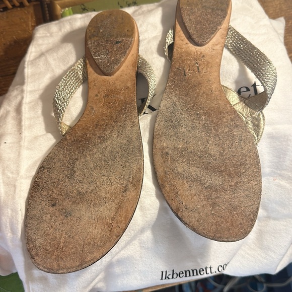 BRAND NEW L.K. Bennet London Gold Sandals - Picture 3 of 3